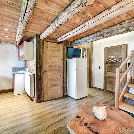 Gites & Spa De La Ferme De Belline Бриансон Экстерьер фото