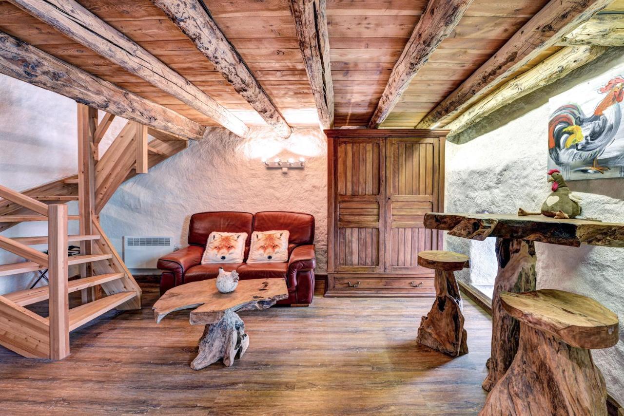 Gites & Spa De La Ferme De Belline Бриансон Экстерьер фото